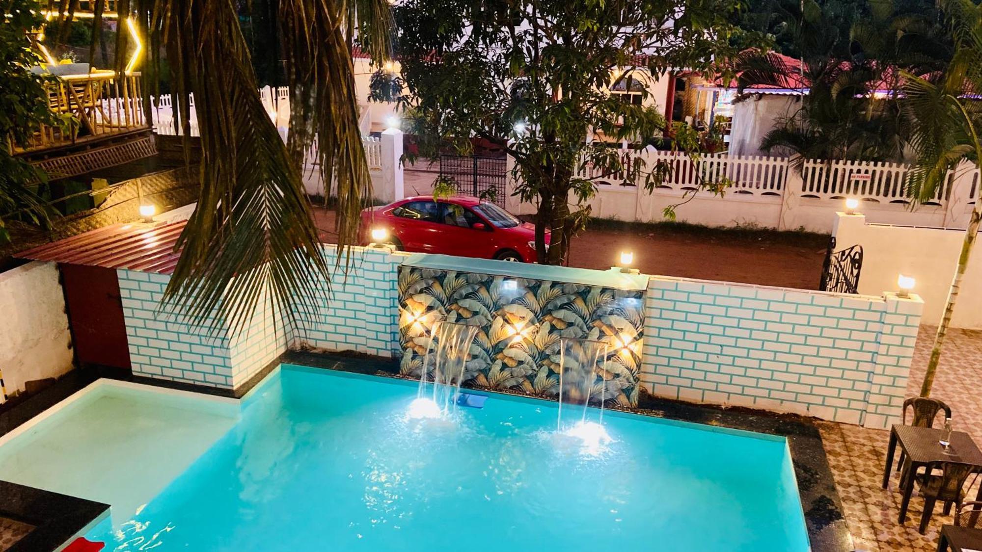 Bsg Stay - Turtle Beach Morjim Goa Exterior foto