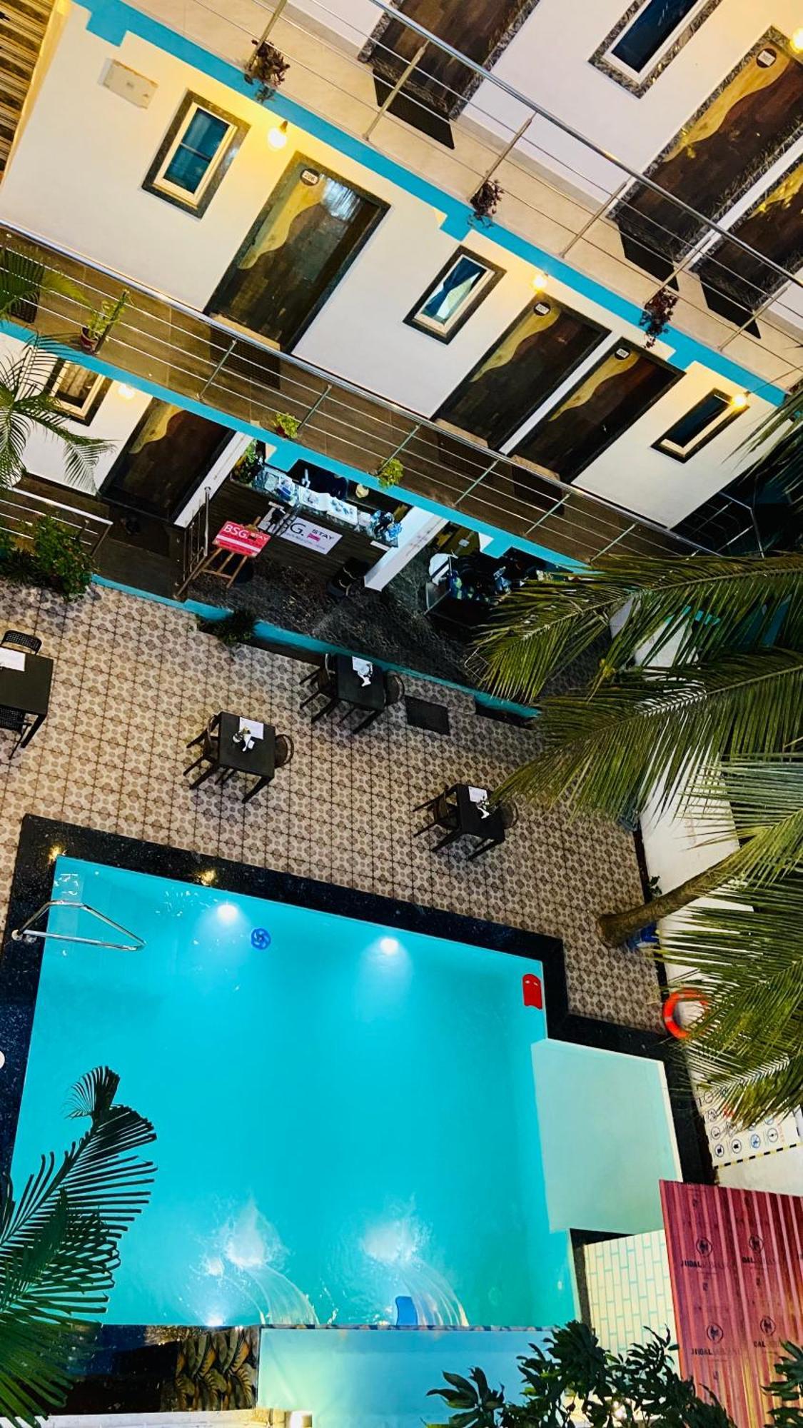 Bsg Stay - Turtle Beach Morjim Goa Exterior foto